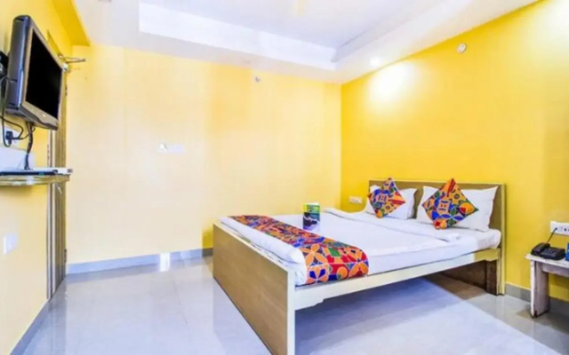 FabHotel Amaltas