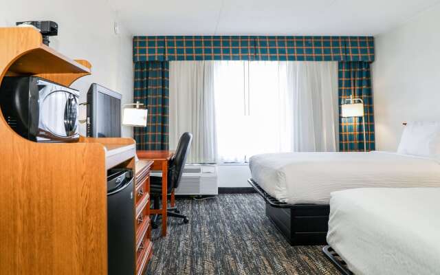 Ramada by Wyndham Cumberland Downtown