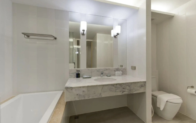 Hisea Huahin Hotel