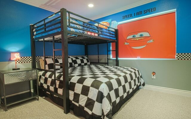 Pirate's Lair - 7 Br Home
