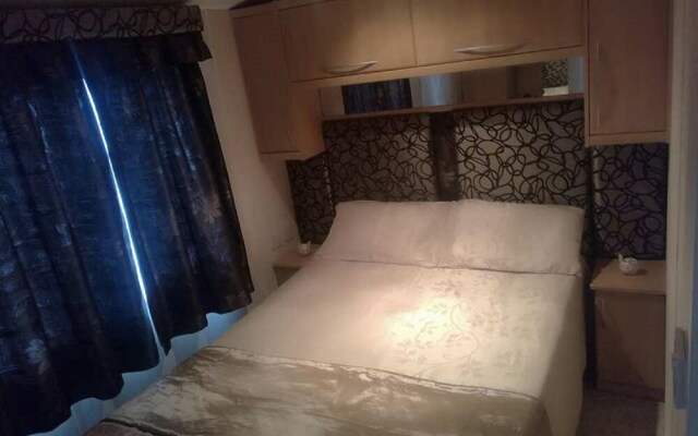 Sheraton On The Lake in Coghurst Holiday Park