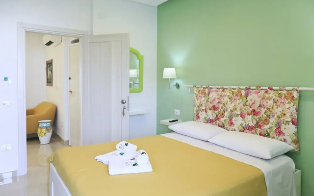 Villa del Gaudio Rooms & Apartments