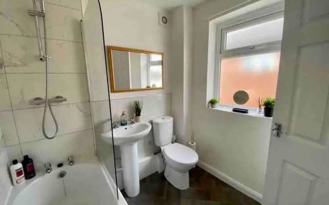 Sunderland 2 bed Easy Access to Whole City