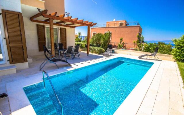 Villa Rose