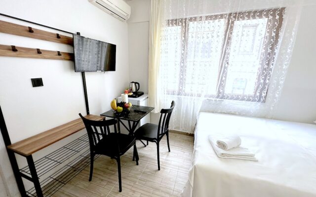 Menesa Hotel