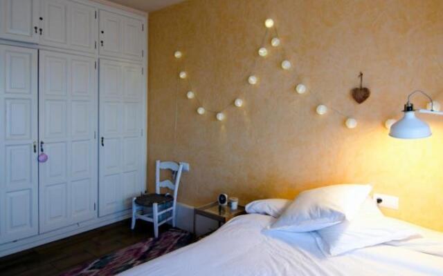 Gran Atic A Primer Linia De Mar