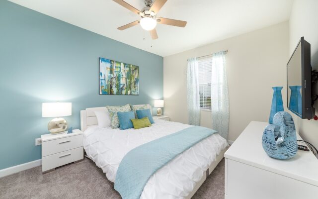 Tr_531r Champions 8 Bedroom Home