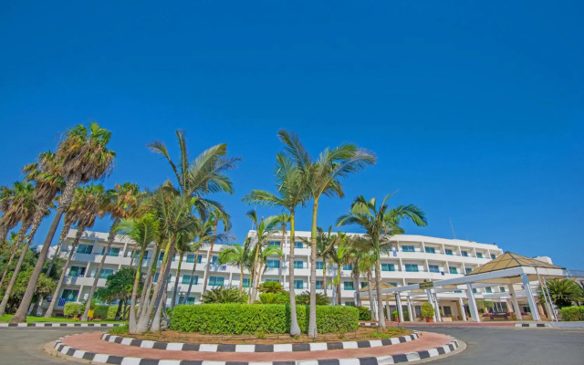Dome Beach Marina Hotel & Resort