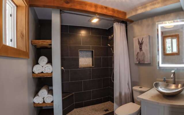 BIG Bear Gambrel #2066