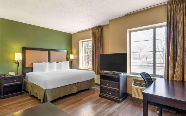 Extended Stay America Select Suites Chicago Vernon Hills Lin