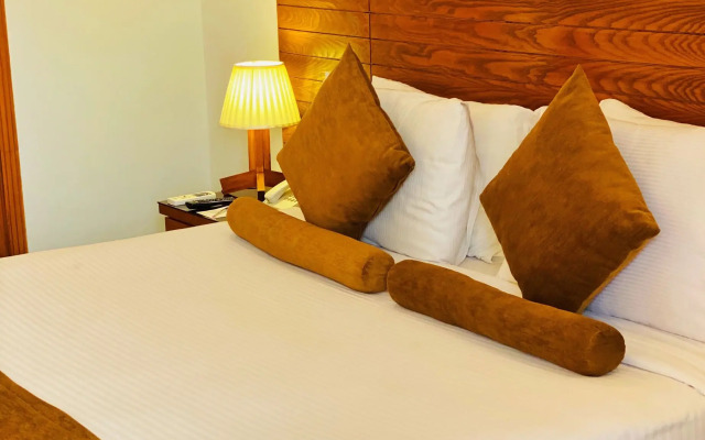 Grand Islamabad Hotel