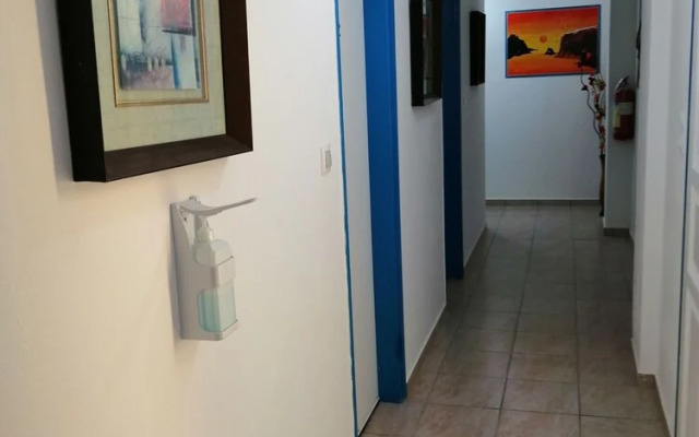 Marousi Rooms