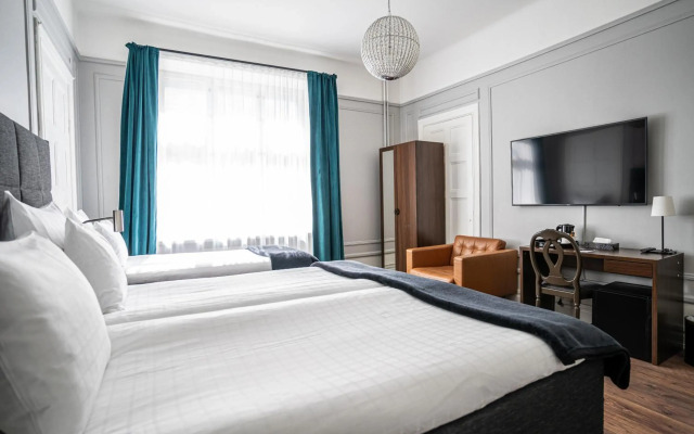 Queen's Hotel by First Hotels