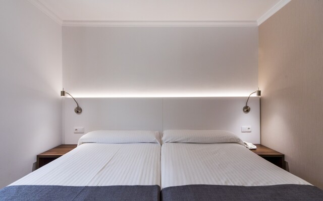 Rosaleda Del Mijares