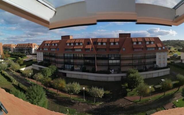 Bel appartement T2 150m plage et tous commerces