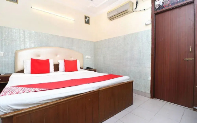 Oyo 38170 Hotel Grand Plaza