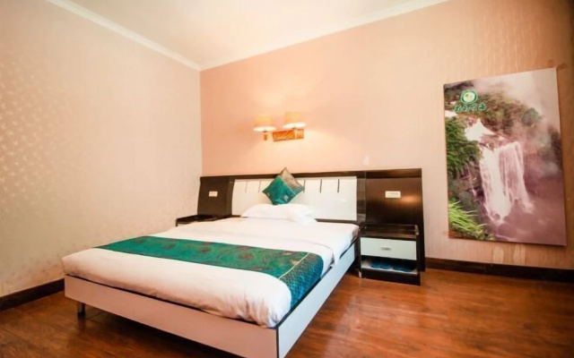 Feizui Mountain Villa – Guest Rooms – Yibin