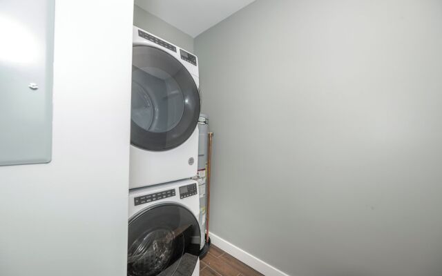 Findlay Market Suite 4
