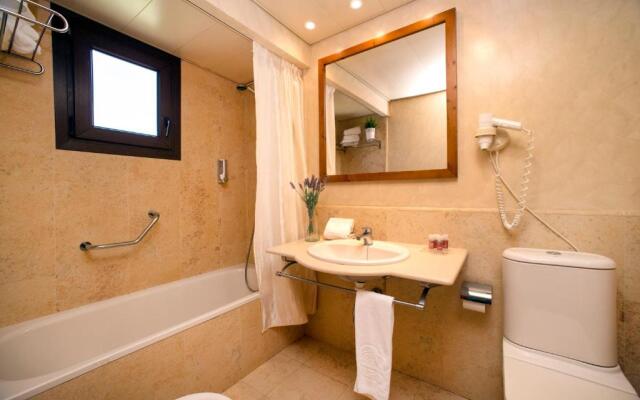 Leo Jardines de Isla Canela