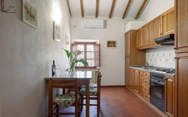 Apartment in Tuscany With Pool & BBQ