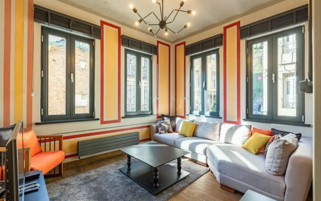 Historical Flat With Turkish Hammam