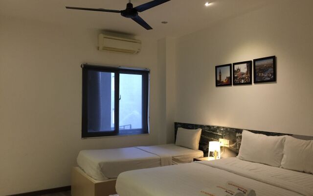 Suite Backpackers Inn