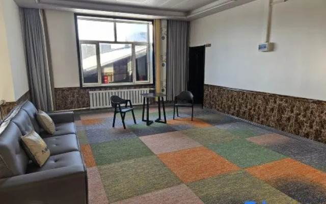 Xinyuan Polar Hotel (Mohe Ballroom)