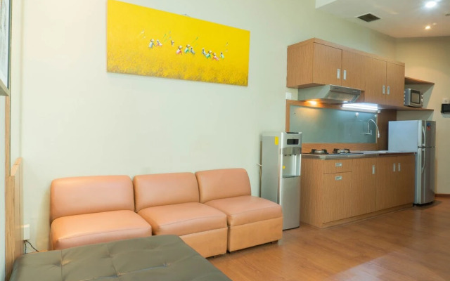 Comfy 1BR at Green Central City Apartment near Glodok