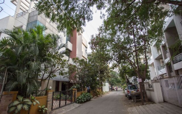 OYO 10934 Hotel Eminent