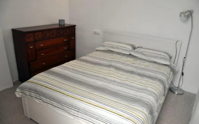 Quirky townhouse with a seaview roof terrace