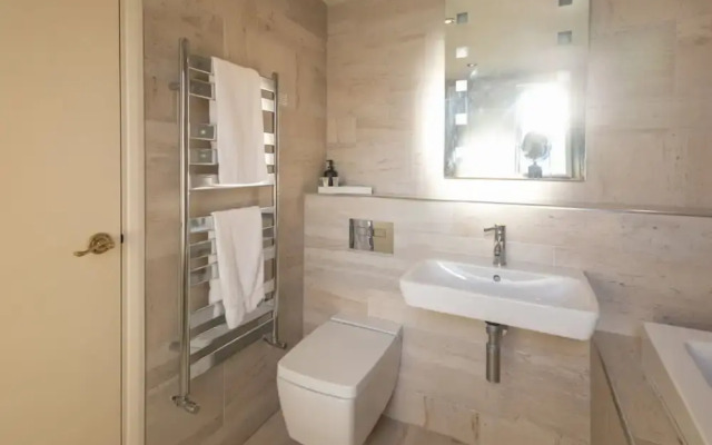 Host Stay The Coach House
