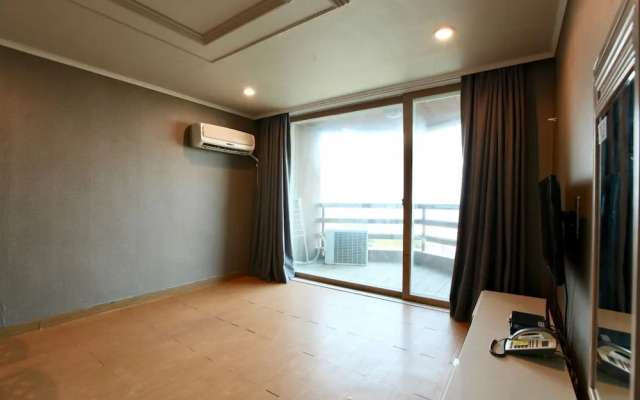 Benikea San & Bada Jumunjin Resort