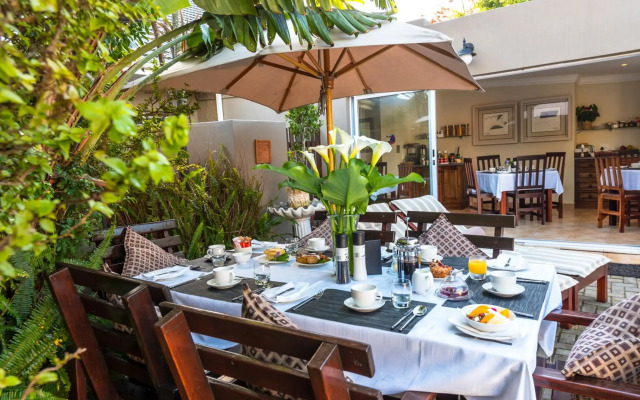 Kingfisher GuestHouse