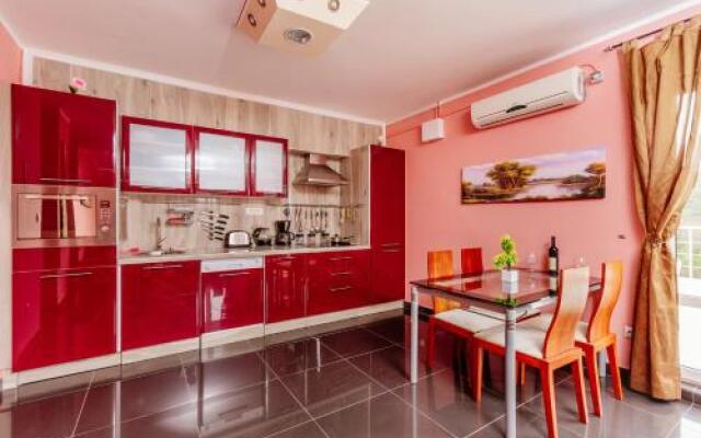 Bigova Sea Views Apartments