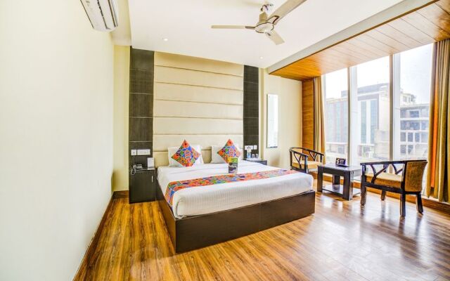 FabHotel Diamond
