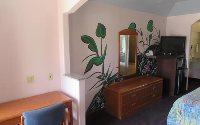 Travelers Inn and Suites Liberty