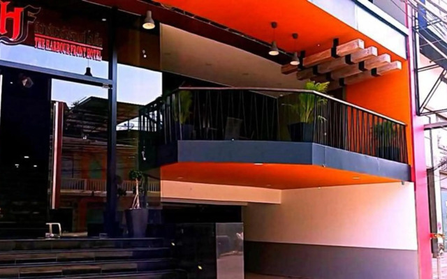 the harbour front hotel