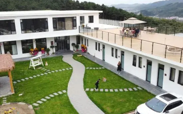 Yishan Yitian Homestay