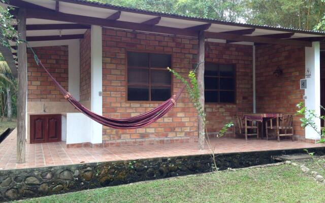 Los Huingos Eco Lodge