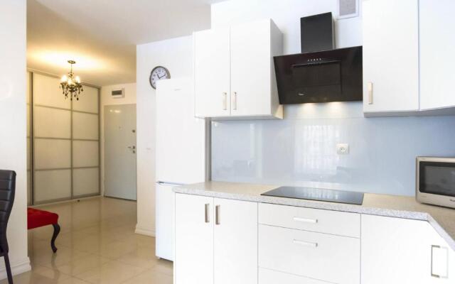 Vacationclub - Bohaterów Września Apartment 17