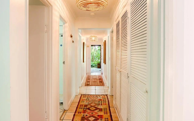 Sunshine Beach House 14 Depper Street