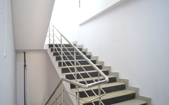 OYO Flagship 29620 New Champion Residency