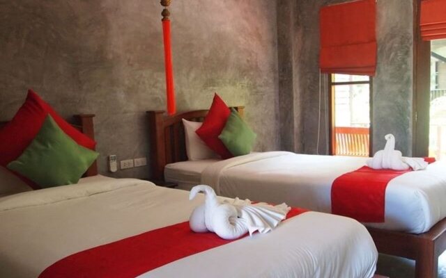 Phatchara Boutique Hotel - Hostel