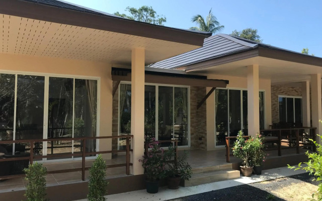 Phalarn Inn Resort