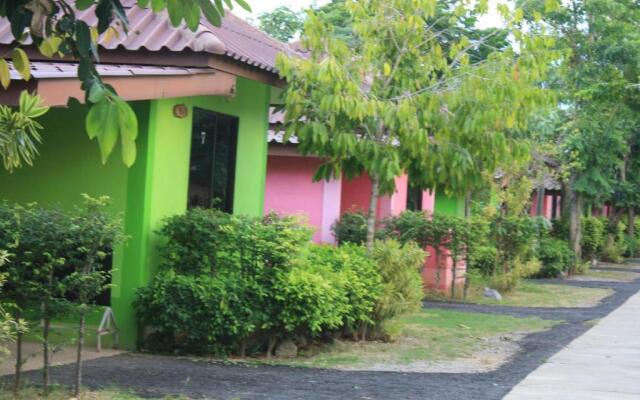 Ban Suan Kulap Keaw Resort
