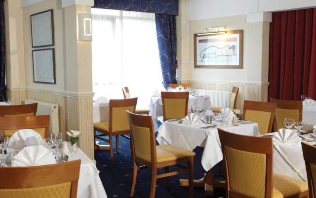 Tiverton Hotel Lounge & Venue