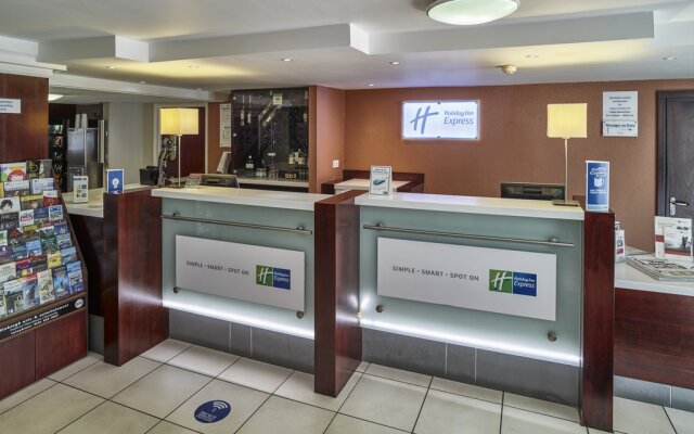 Holiday Inn Express Glenrothes by IHG