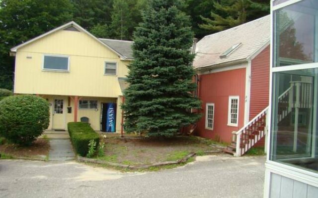 Happy Trails Motel