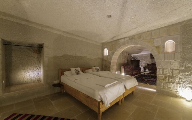 My Cave Suites