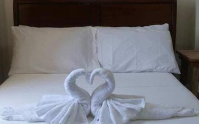 Godo's Hotel and Restaurant